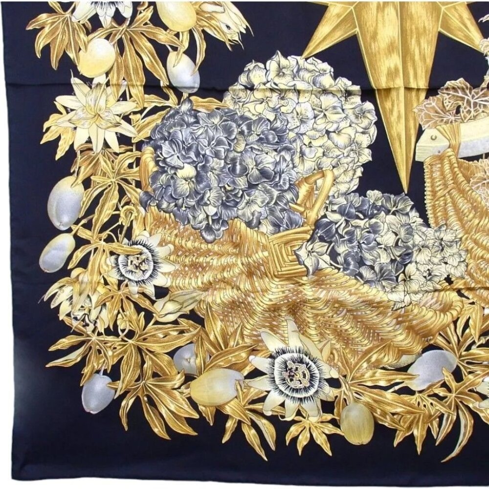 010176AQ (S1) Hermes Scarf Carre 90 Passiflores Black Silk - Picture 4 of 9